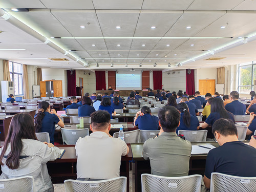 1789003121427498.jpg 二期大讲堂_副本.jpg